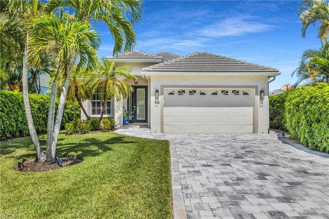 513 96th AVE N, Naples, FL 34108