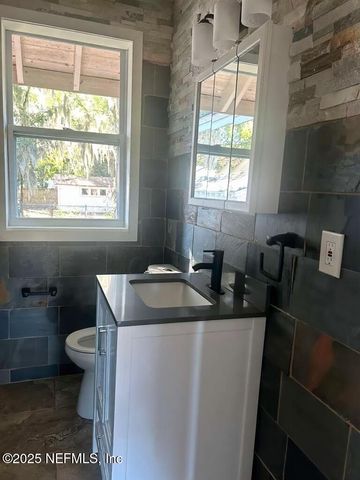 110 TALLULAH Avenue, Jacksonville, FL 32208