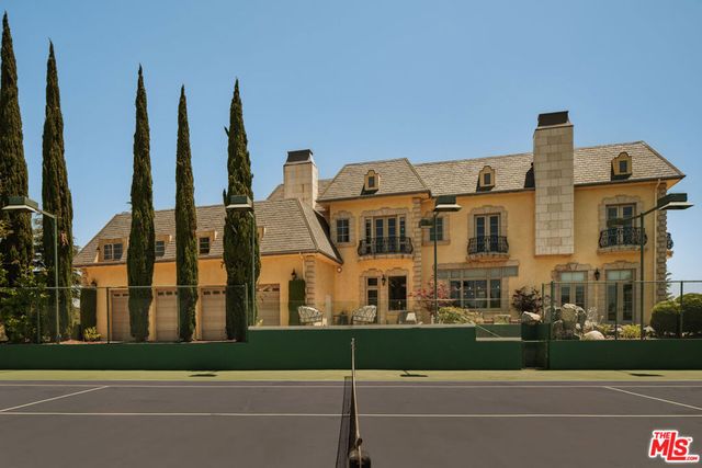 1420 Davies Drive, Beverly Hills, CA 90210