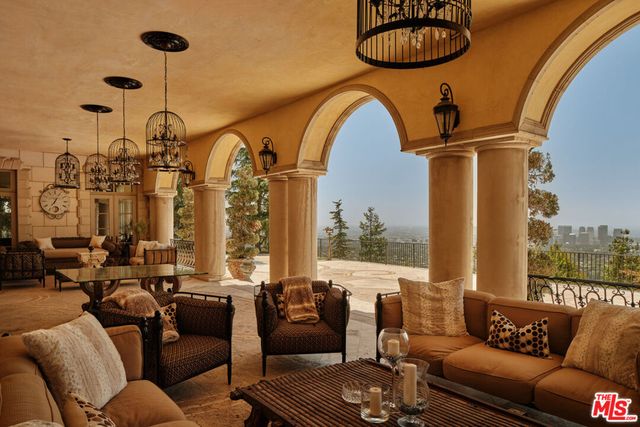 1420 Davies Drive, Beverly Hills, CA 90210