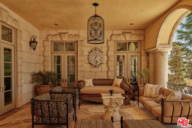 1420 Davies Drive, Beverly Hills, CA 90210