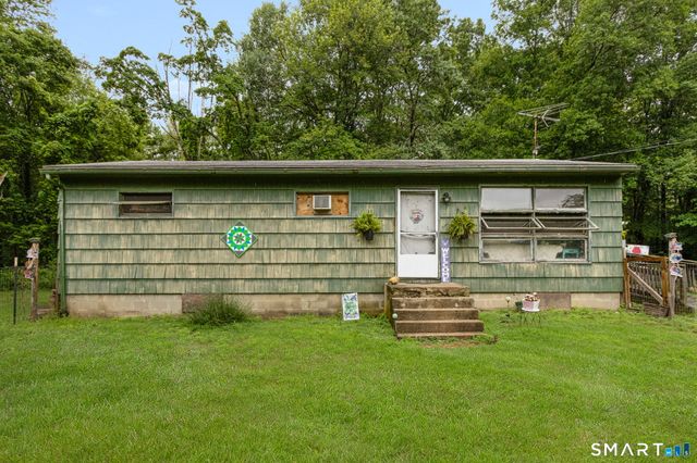 57 Gay Head Road, Canterbury, CT 06331
