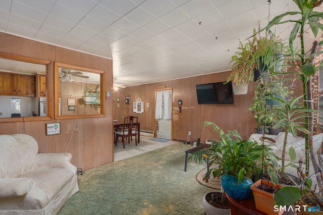 57 Gay Head Road, Canterbury, CT 06331