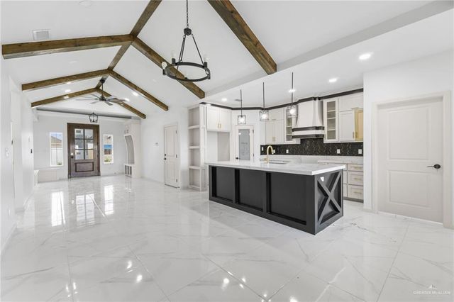 2112 Blue Sky Drive, Weslaco, TX 78599