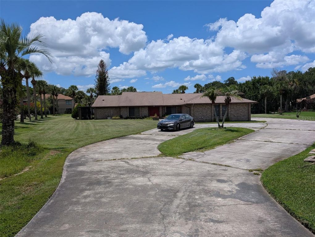 1860 SAHA COURT, Kissimmee, FL 34744