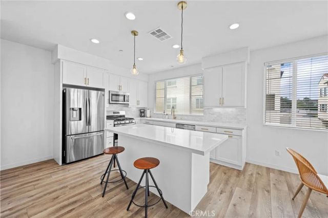 322 Ford Road, Costa Mesa, CA 92627