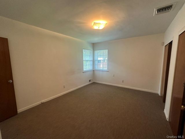 87-89 191st Street, Hollis, NY 11423