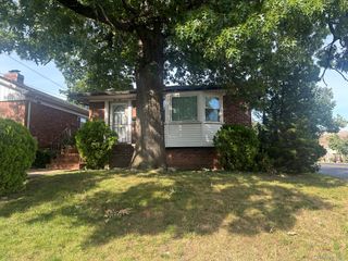 87-89 191st Street, Hollis, NY 11423