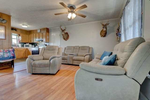 2785 Betty Gap Ridge Road, Denniston, KY 40316