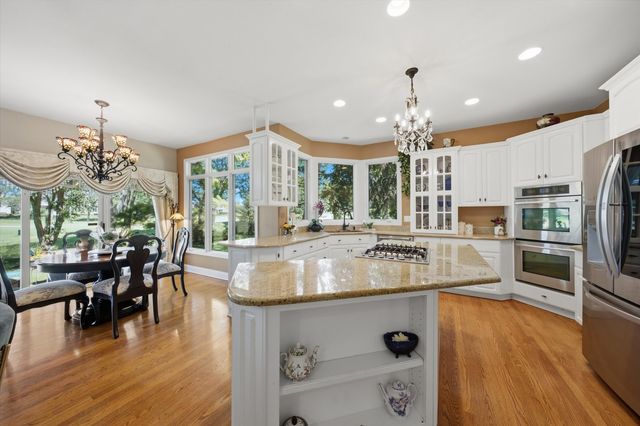 1108 CHADWICK Court, Aurora, IL 60502