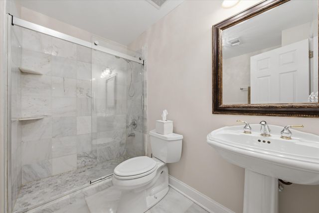 1108 CHADWICK Court, Aurora, IL 60502