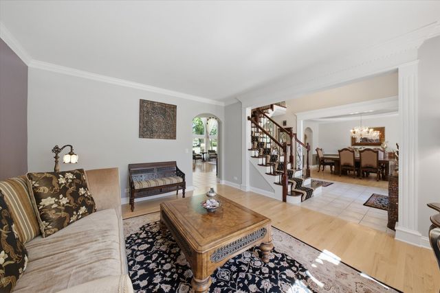 1108 CHADWICK Court, Aurora, IL 60502