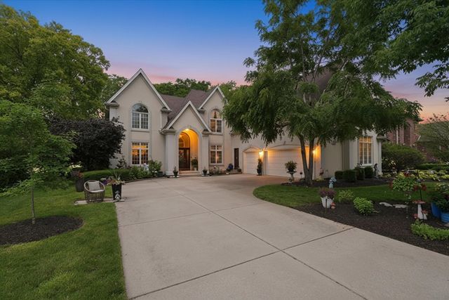 1108 CHADWICK Court, Aurora, IL 60502