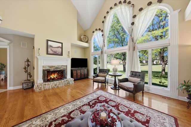 1108 CHADWICK Court, Aurora, IL 60502