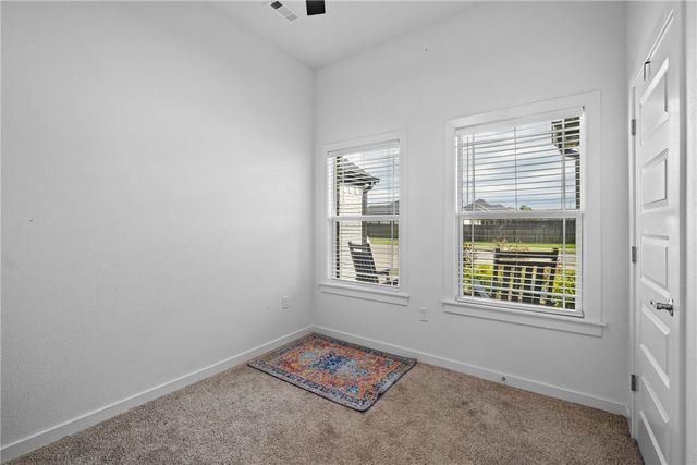305 W Taverner Xing, Farmington, AR 72730