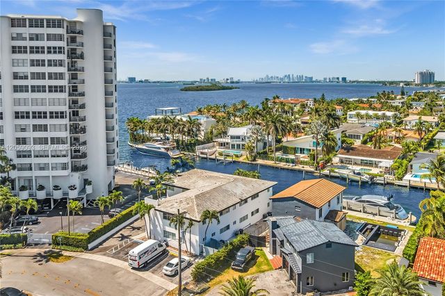 11900 N Bayshore Drive 206, North Miami, FL 33181