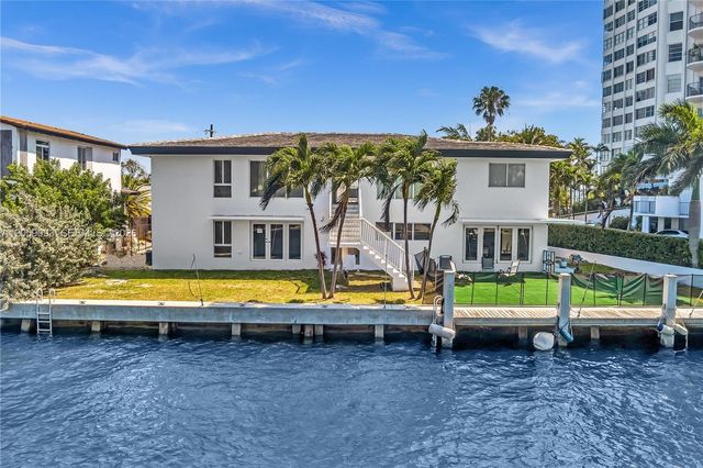 11900 N Bayshore Drive 206, North Miami, FL 33181