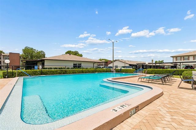 2438 ENTERPRISE ROAD 25, Clearwater, FL 33763