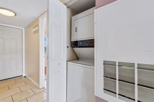 2438 ENTERPRISE ROAD 25, Clearwater, FL 33763