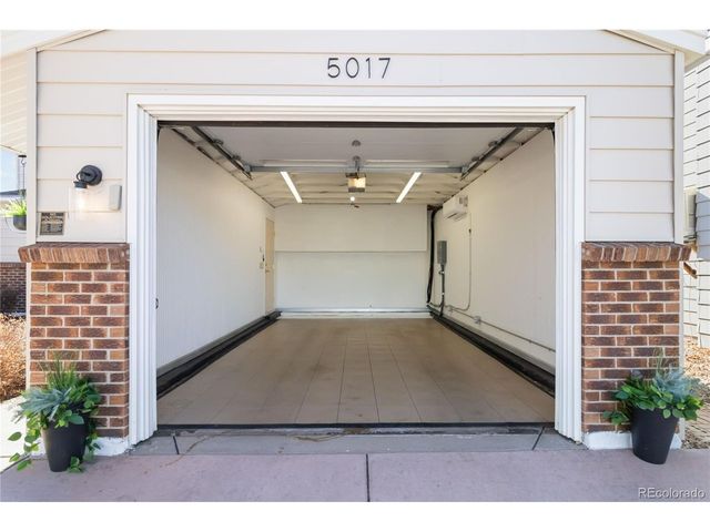 5017 S Quintero Cir, Aurora, CO 80015