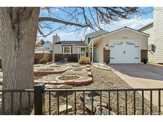 5017 S Quintero Cir, Aurora, CO 80015
