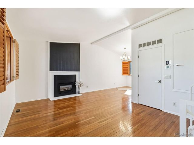 5017 S Quintero Cir, Aurora, CO 80015