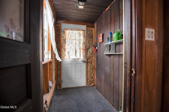 1322 Alden Place, Schenectady, NY 12308
