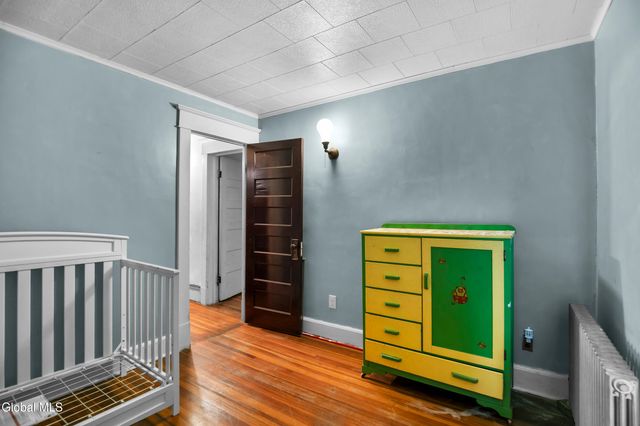 1322 Alden Place, Schenectady, NY 12308