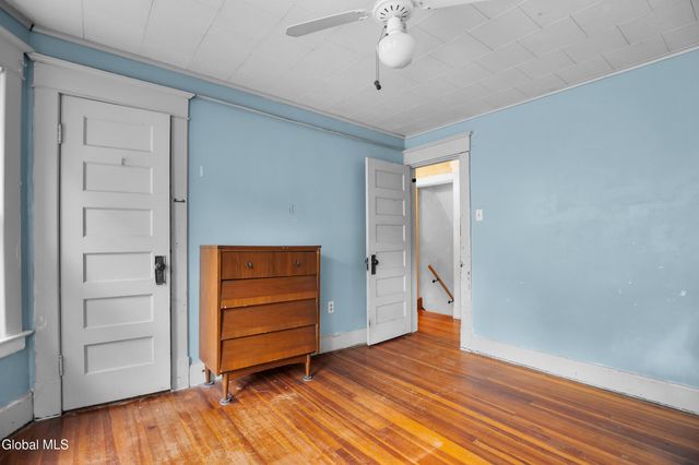 1322 Alden Place, Schenectady, NY 12308