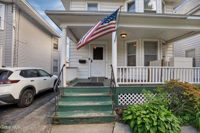 1322 Alden Place, Schenectady, NY 12308