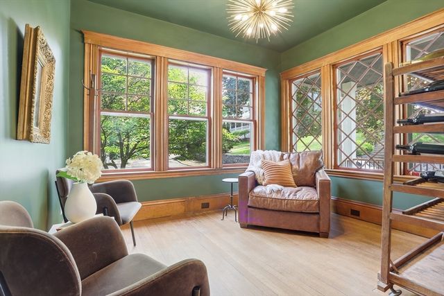 31 North Ave, Melrose, MA 02176