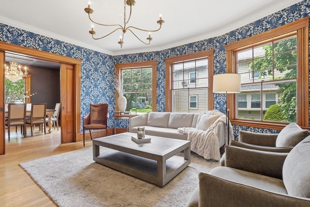 31 North Ave, Melrose, MA 02176
