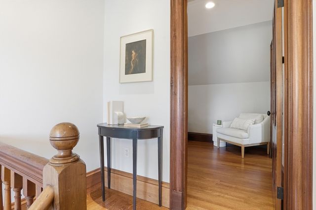 31 North Ave, Melrose, MA 02176