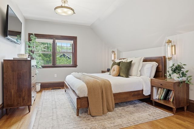 31 North Ave, Melrose, MA 02176