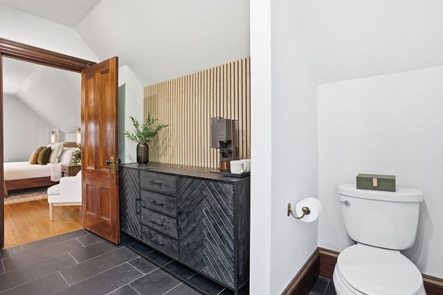 31 North Ave, Melrose, MA 02176