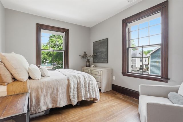 31 North Ave, Melrose, MA 02176