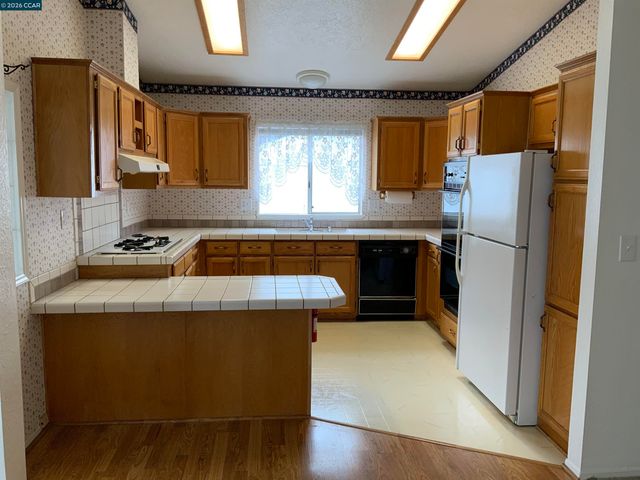1800 Strasbourg Ln., Antioch, CA 94509