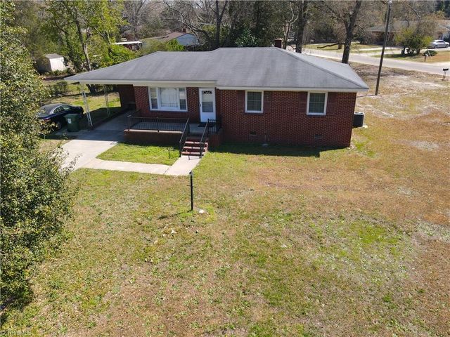 23961 Crumptown Road, Wagram, NC 28396
