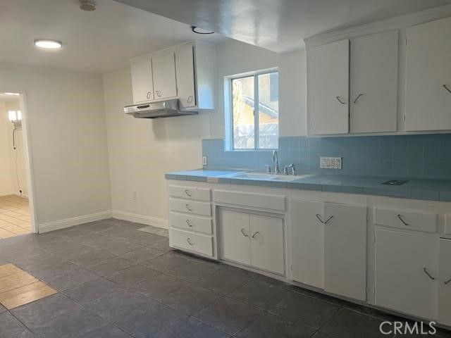 10315 Haddon, Pacoima (los Angeles), CA 91331