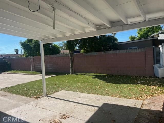 10315 Haddon, Pacoima (los Angeles), CA 91331