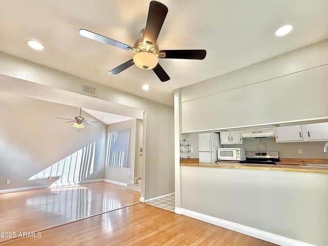 924 S CASITAS Drive C, Tempe, AZ 85281