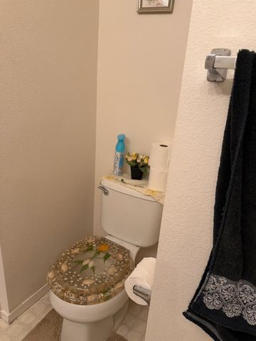 5457 Governor Cir, Stockton, CA 95210