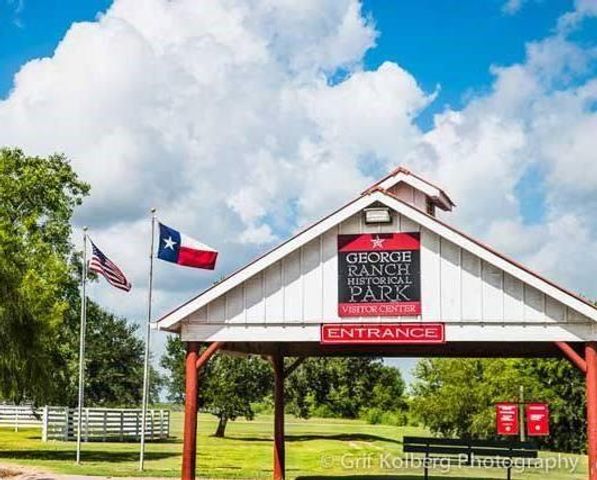 3718 Faded Oak Court, Richmond, TX 77469