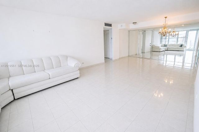230 174th St 1916, Sunny Isles Beach, FL 33160