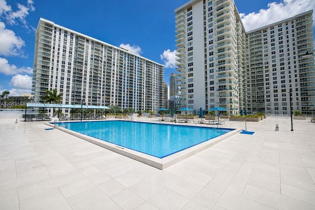 230 174th St 1916, Sunny Isles Beach, FL 33160