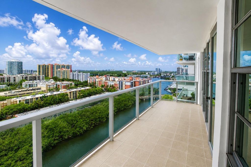 230 174th St 1916, Sunny Isles Beach, FL 33160
