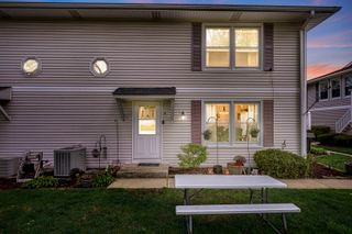 5341 Crescent Lane D, Oak Forest, IL 60452