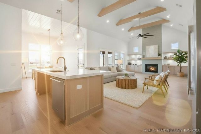 11210 S 215th East Avenue, Broken Arrow, OK 74014