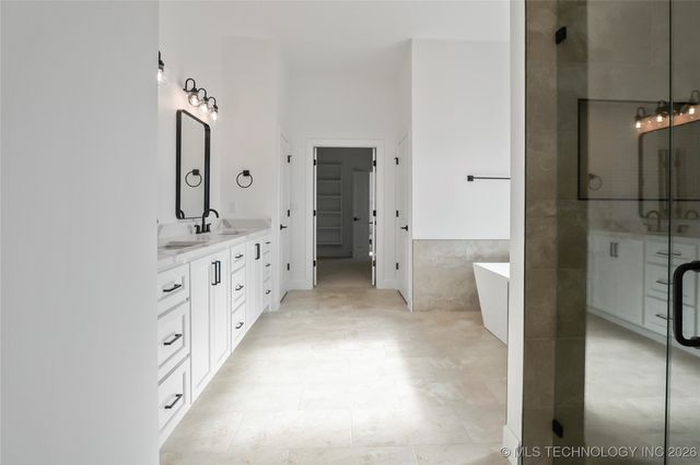 11210 S 215th East Avenue, Broken Arrow, OK 74014