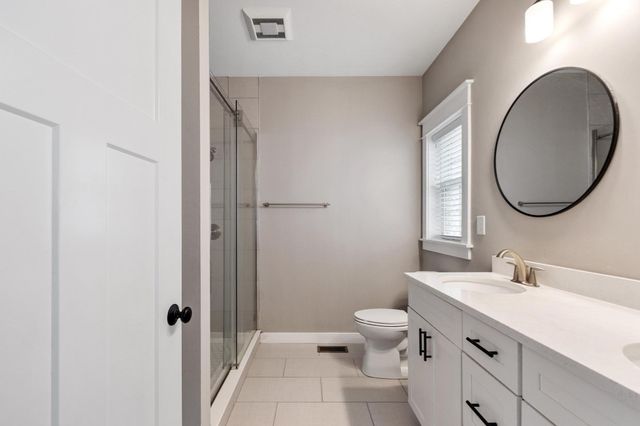 5 Baldwin Ct 5, Harvard, MA 01451